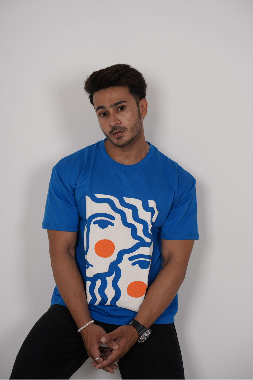 Wavy Faces Graphic oversized T-shirt Blue